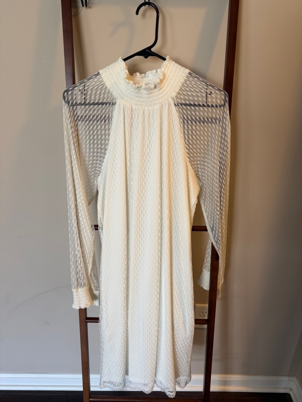 Elegant Off-White Long Sleeve Dress